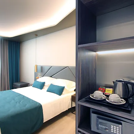 The Hive Hotel-2